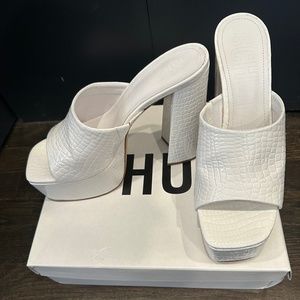 Schutz Darah Platform Shoes Size: 38.5